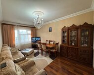 Nizami rayonu , 8-ci kilometr qəs., 3 otaq