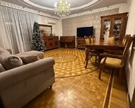 Nizami rayonu , 8-ci kilometr qəs., 3 otaq