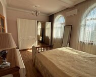 Abşeron rayonu , Saray qəs., 8 otaq