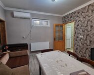 Səbail rayonu , Bayıl qəs., 2 otaq