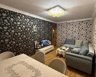 Suraxanı rayonu , Qaraçuxur qəs., 3 otaq