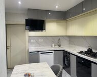 Nizami rayonu , 8-ci kilometr qəs., 5 otaq