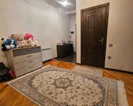 Nizami rayonu , 8-ci kilometr qəs., 2 otaq