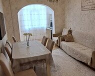 Binəqədi rayonu , 8-ci mikrorayon qəs., 2 otaq