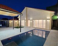 Xəzər rayonu , Şüvəlan qəs., 4 otaq