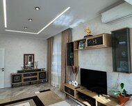 Xətai rayonu , Həzi Aslanov m., 3 otaq