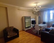 Nizami rayonu , 8-ci kilometr qəs., 3 otaq