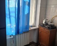 Nizami rayonu , Qara Qarayev m., 1 otaq