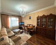 Nizami rayonu , 8-ci kilometr qəs., 3 otaq