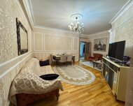 Nizami rayonu , Xalqlar Dostluğu m., 3 otaq