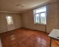 Sumqayıt ş., Köhnə tikili , 1 otaq