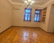 Nəsimi rayonu , 28 May m., 4 otaq