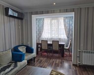 Nizami rayonu , 8-ci kilometr qəs., 3 otaq