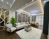 Nizami rayonu , Qara Qarayev m., 3 otaq