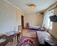 Nizami rayonu , 8-ci kilometr qəs., 2 otaq