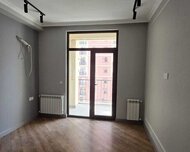 Binəqədi rayonu , 7-ci mikrorayon qəs., 3 otaq