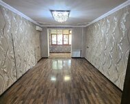 Binəqədi rayonu , 8-ci mikrorayon qəs., 3 otaq