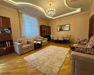 Yasamal rayonu , İnşaatçılar m., 3 otaq
