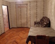 Nizami rayonu , 8-ci kilometr qəs., 1 otaq