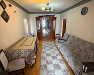 Binəqədi rayonu , 8-ci mikrorayon qəs., 3 otaq
