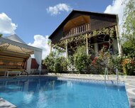 Qəbələ ş., Həyət evi / Villa , 4 otaq