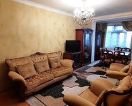 Sumqayıt ş., Köhnə tikili , 4 otaq