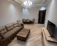 Binəqədi rayonu , 8-ci mikrorayon qəs., 3 otaq