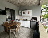 Xudat ş., Həyət evi / Villa , 1 otaq