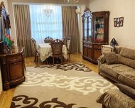 Nizami rayonu , 8-ci kilometr qəs., 3 otaq