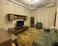 Nizami rayonu , 8-ci kilometr qəs., 2 otaq