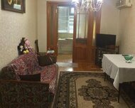 Nizami rayonu , 8-ci kilometr qəs., 3 otaq