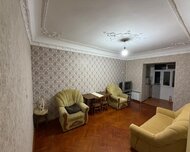 Nizami rayonu , 8-ci kilometr qəs., 2 otaq