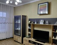 Xırdalan ş., Köhnə tikili , 4 otaq