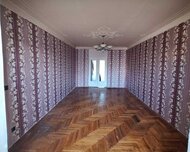 Nizami rayonu , 8-ci kilometr qəs., 3 otaq