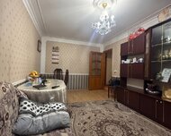 Nizami rayonu , 8-ci kilometr qəs., 3 otaq