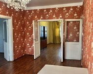 Binəqədi rayonu , 8-ci mikrorayon qəs., 5 otaq