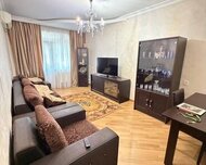 Nizami rayonu , 8-ci kilometr qəs., 3 otaq