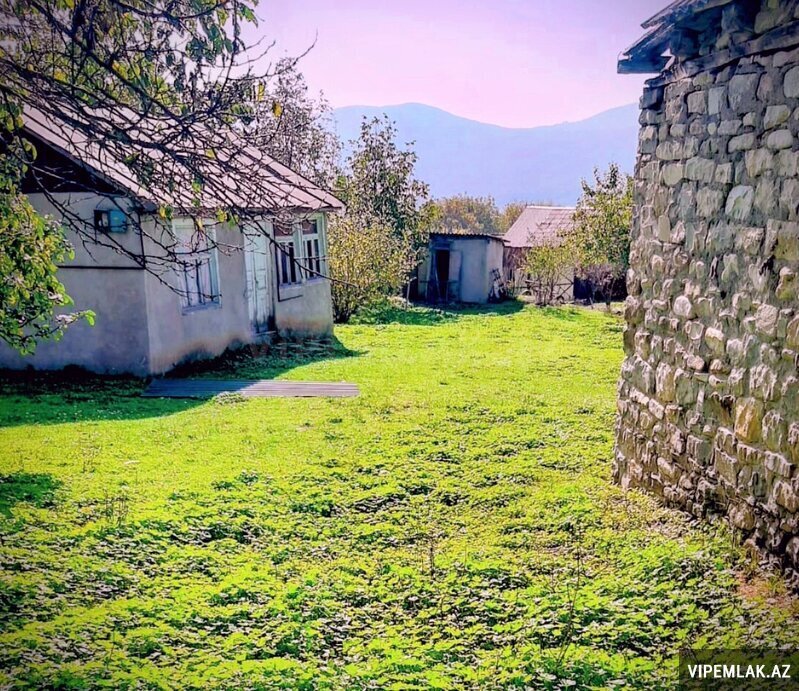 Şamaxı şəhərində 2 otaqlı Həyət evi / Villa Satılır, 45 m² Şamaxı şəhərində 2 otaqlı Həyət evi / Villa Satılır, 45 m²