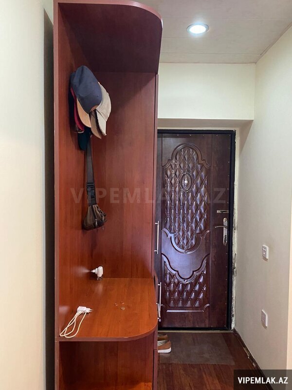 Səbail rayonunda 1 otaqlı Köhnə tikili Satılır, 32 m² Səbail rayonunda 1 otaqlı Köhnə tikili Satılır, 32 m²