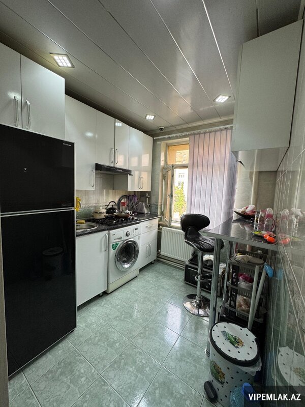 Yasamal rayonunda 3 otaqlı Köhnə tikili Satılır, 50 m² Yasamal rayonunda 3 otaqlı Köhnə tikili Satılır, 50 m²