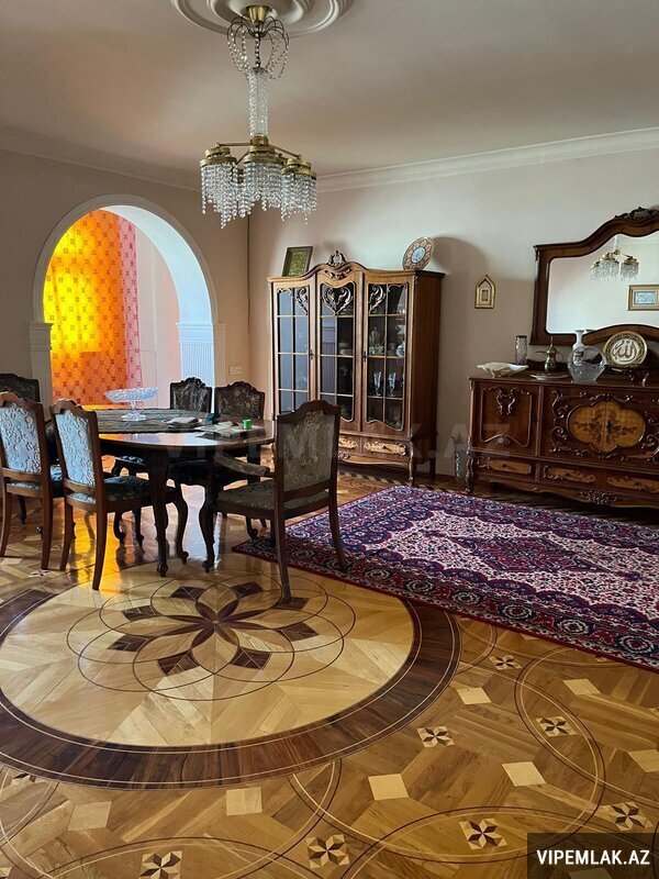 Yasamal rayonunda 4 otaqlı Köhnə tikili Satılır, 95 m² Yasamal rayonunda 4 otaqlı Köhnə tikili Satılır, 95 m²