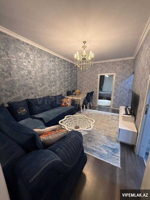 Binəqədi rayonunda 3 otaqlı Köhnə tikili Satılır, 65 m² Binəqədi rayonunda 3 otaqlı Köhnə tikili Satılır, 65 m²