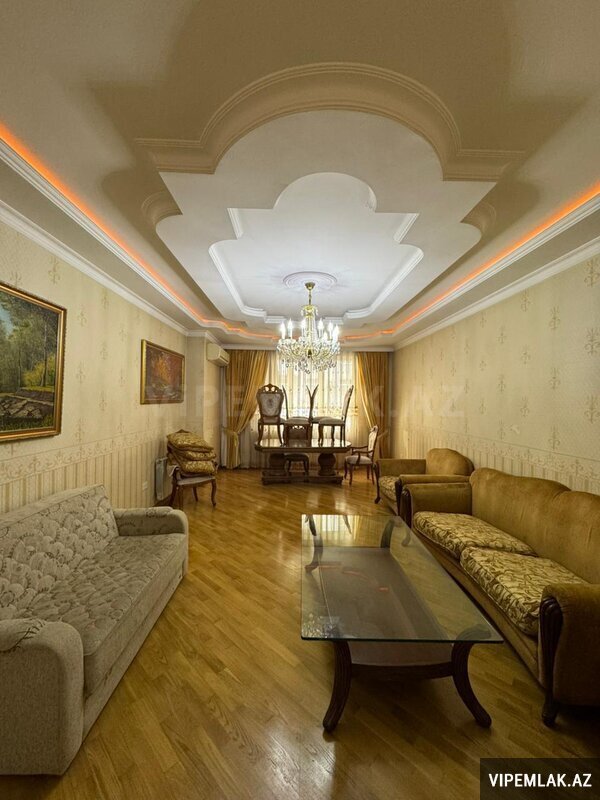 Yasamal rayonunda 3 otaqlı Yeni tikili Kirayə verilir, 130 m² Yasamal rayonunda 3 otaqlı Yeni tikili Kirayə verilir, 130 m²