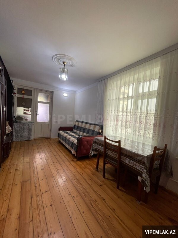 Nizami rayonunda 2 otaqlı Köhnə tikili Satılır, 44 m² Nizami rayonunda 2 otaqlı Köhnə tikili Satılır, 44 m²