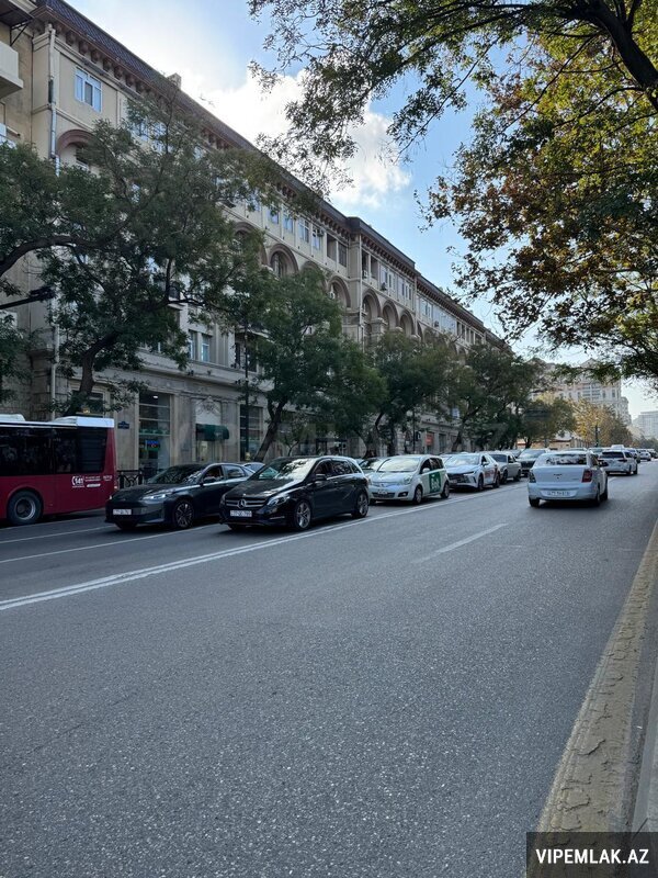 Nəsimi rayonunda 3 otaqlı Köhnə tikili Satılır, 88 m² Nəsimi rayonunda 3 otaqlı Köhnə tikili Satılır, 88 m²