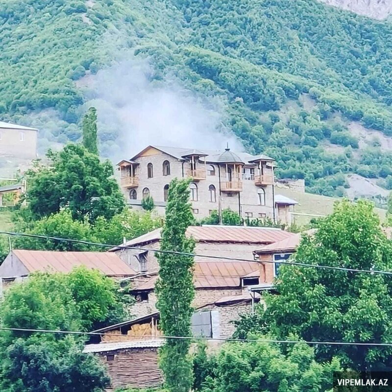 İsmayıllı şəhərində 10 otaqlı Obyekt / Ofis Satılır, 600 m² İsmayıllı şəhərində 10 otaqlı Obyekt / Ofis Satılır, 600 m²