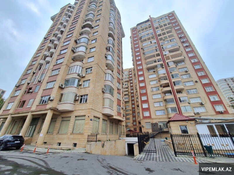 Yasamal rayonunda 4 otaqlı Yeni tikili Satılır, 170 m² Yasamal rayonunda 4 otaqlı Yeni tikili Satılır, 170 m²