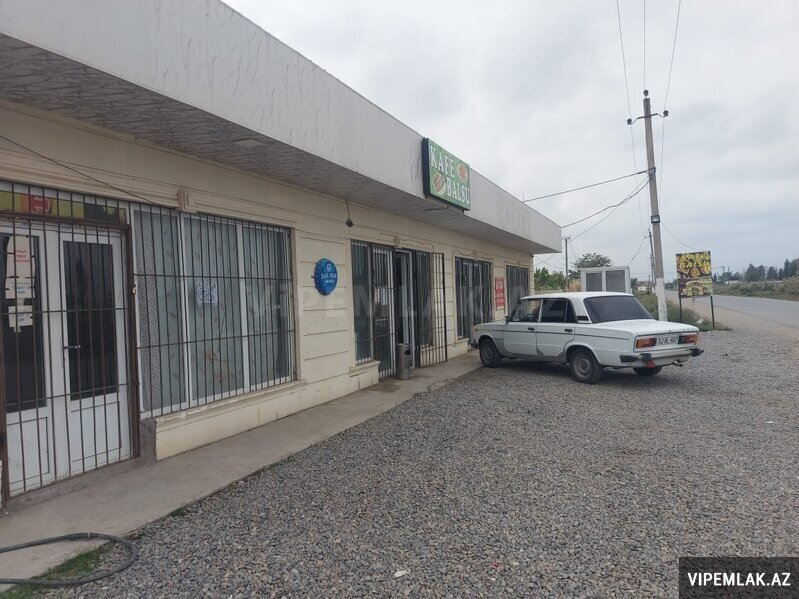 Salyan şəhərində 5 otaqlı Obyekt / Ofis Satılır, 550 m² Salyan şəhərində 5 otaqlı Obyekt / Ofis Satılır, 550 m²