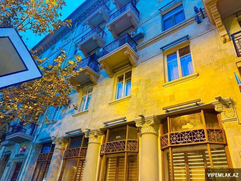 Yasamal rayonunda 3 otaqlı Köhnə tikili Satılır, 110 m² Yasamal rayonunda 3 otaqlı Köhnə tikili Satılır, 110 m²