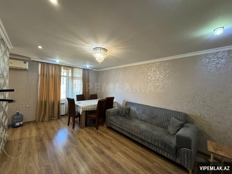 Yasamal rayonunda 3 otaqlı Köhnə tikili Satılır, 75 m² Yasamal rayonunda 3 otaqlı Köhnə tikili Satılır, 75 m²